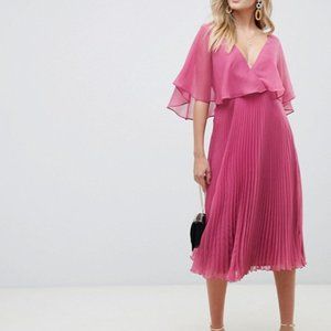 For @jamieashleyo - NWT ✨ ASOS DESIGN flutter sleeve midi dress with pleat skirt